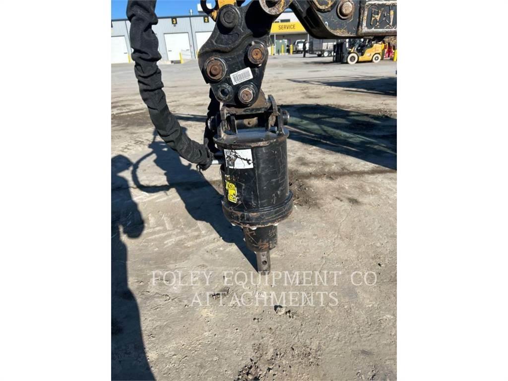 CAT AU302A11 履带挖掘机
