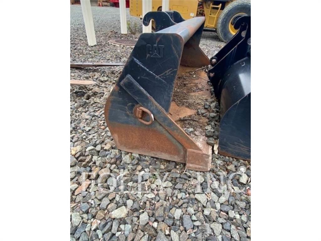 CAT BACKHOE GP BUCKET 挖斗