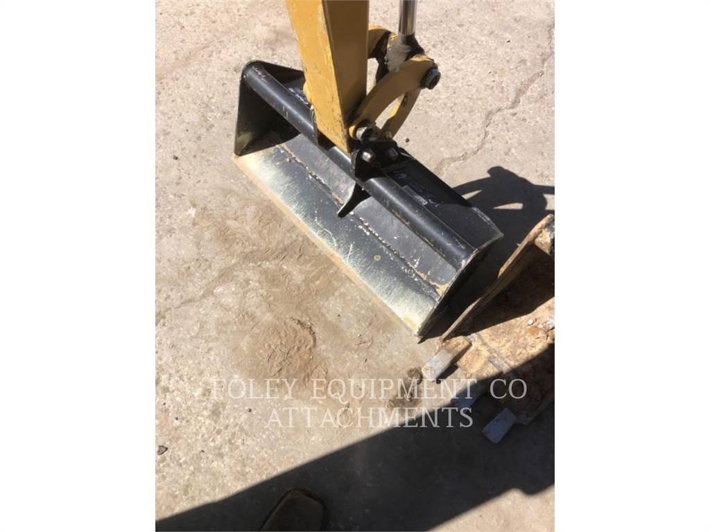 CAT BK300P28 履带挖掘机