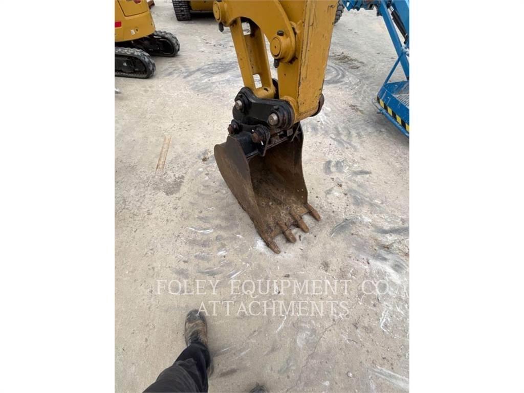 CAT BK305P20 履带挖掘机