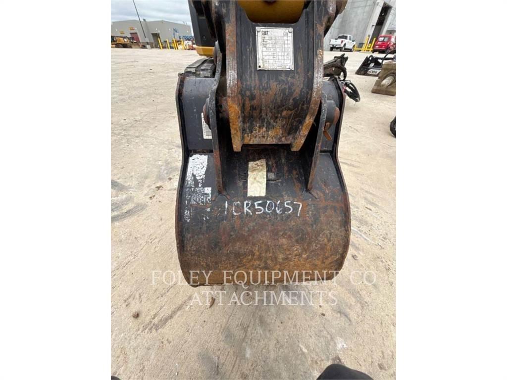 CAT BK305P20 履带挖掘机
