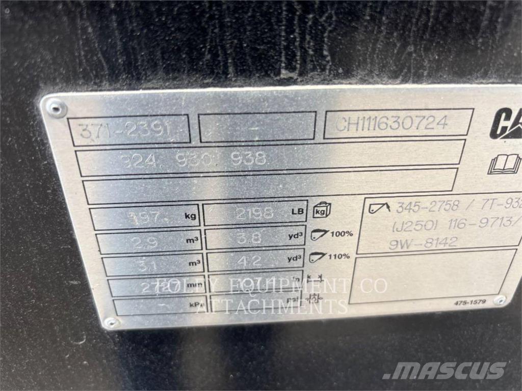 CAT BK38F38GP 轮式装载机