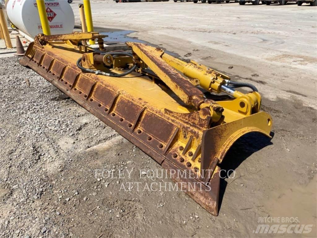 CAT BLD7EA 履带式推土机