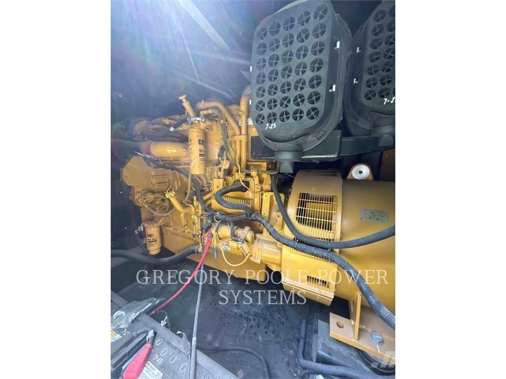 CAT C18 - 750 KW 柴油发电机