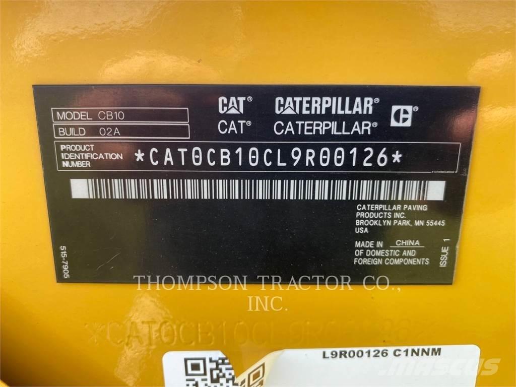 CAT CB 10 双轮压路机