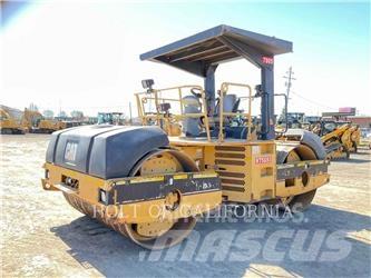 CAT CB-634D 双轮压路机