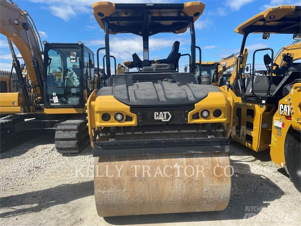 CAT CB 7 双轮压路机