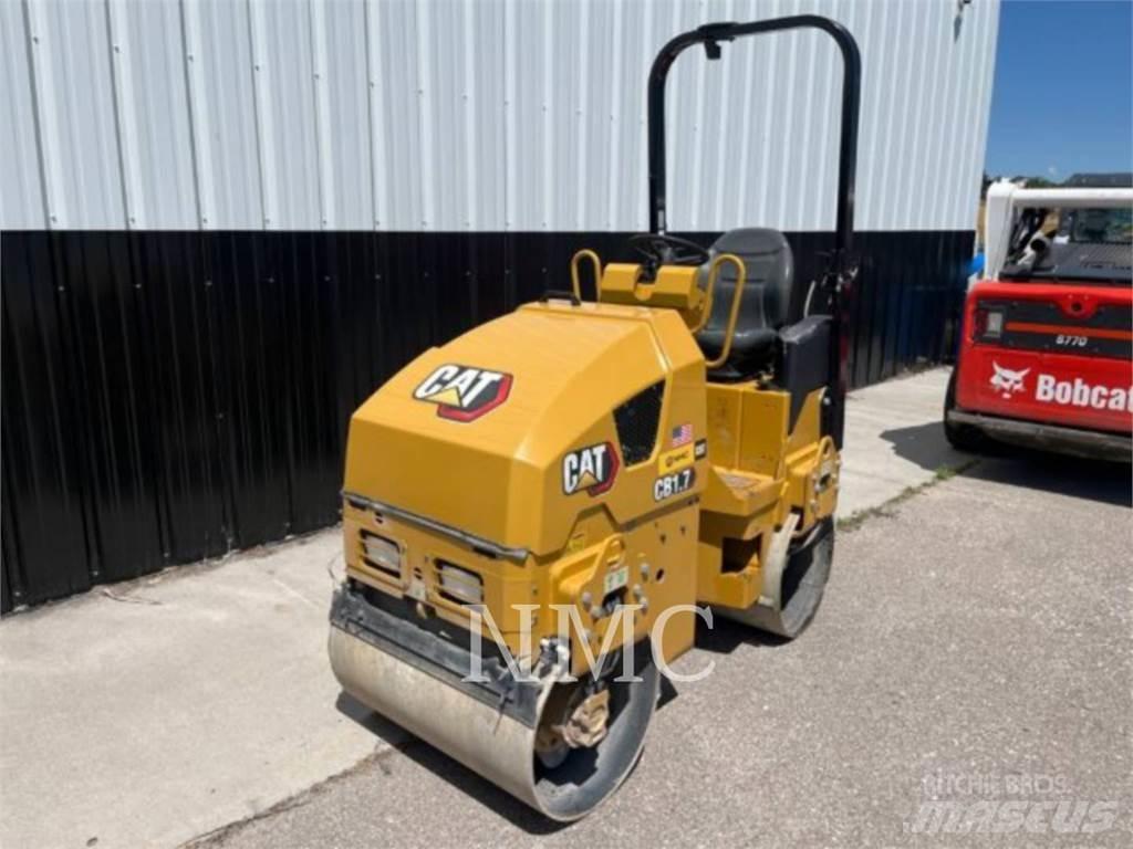 CAT CB1.7 土壤压实机
