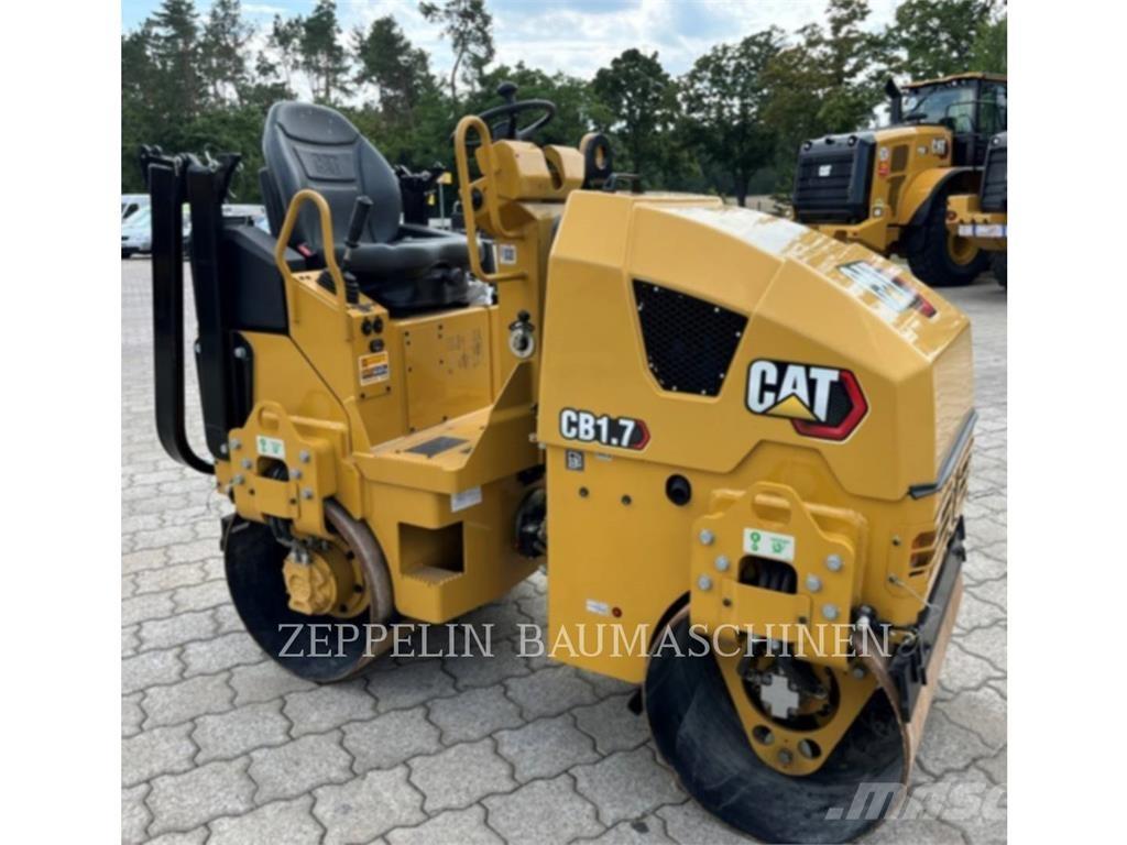 CAT CB1.7 土壤压实机