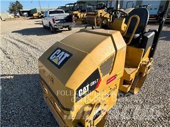 CAT CB1.7-03 土壤压实机