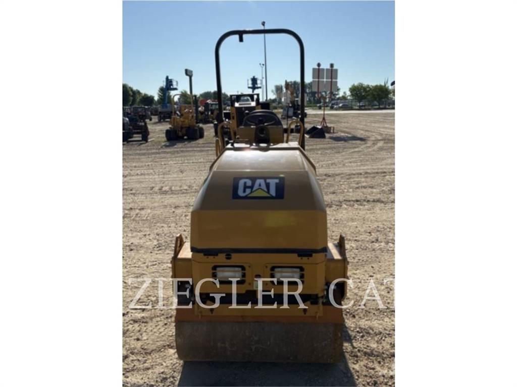 CAT CB1.8 土壤压实机