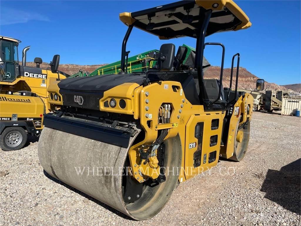 CAT CB10 双轮压路机