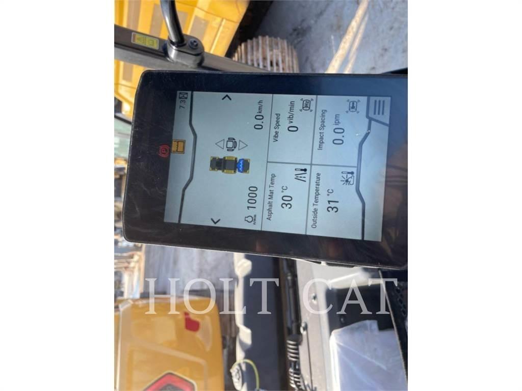 CAT CB10 单轮压路机