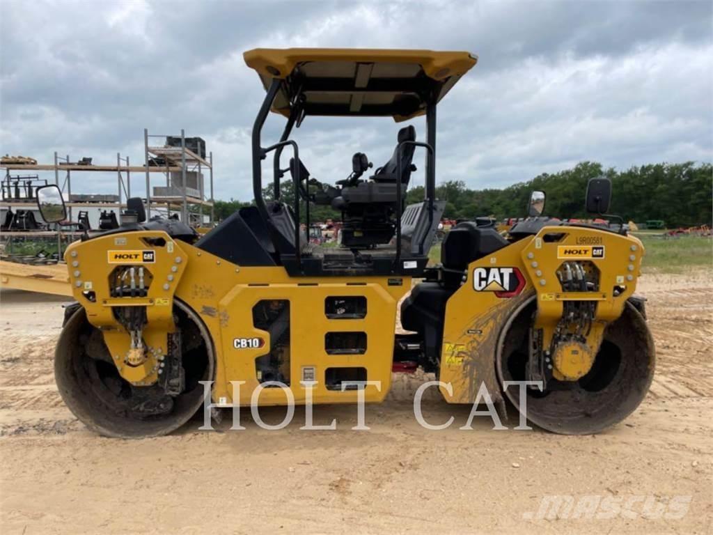 CAT CB10 单轮压路机