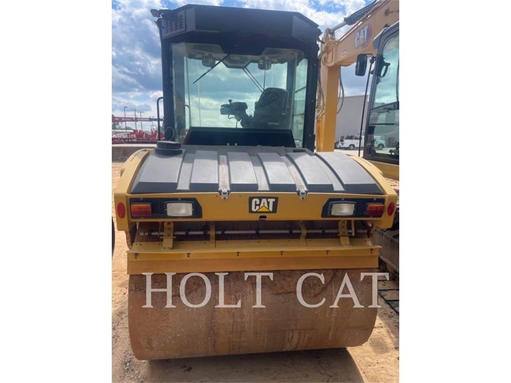 CAT CB10 单轮压路机