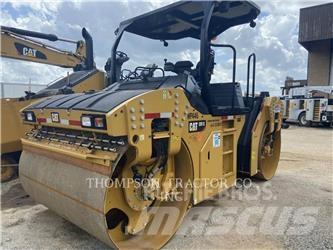 CAT CB13 双轮压路机