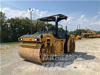 CAT CB13 双轮压路机