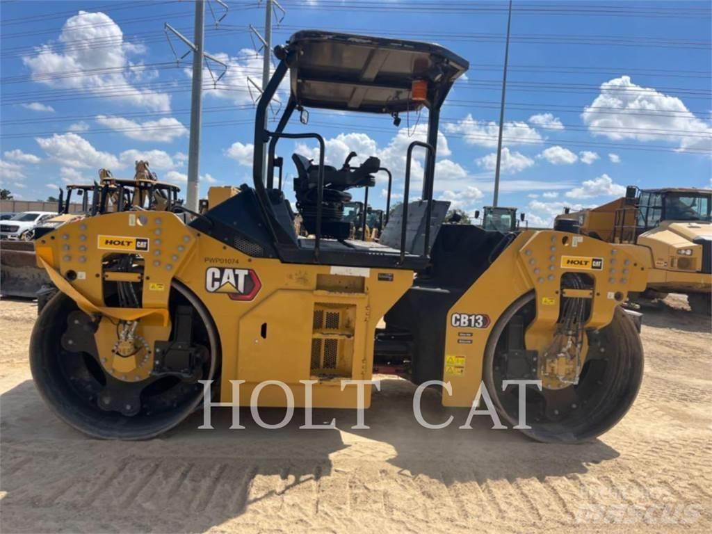 CAT CB13 铲运机