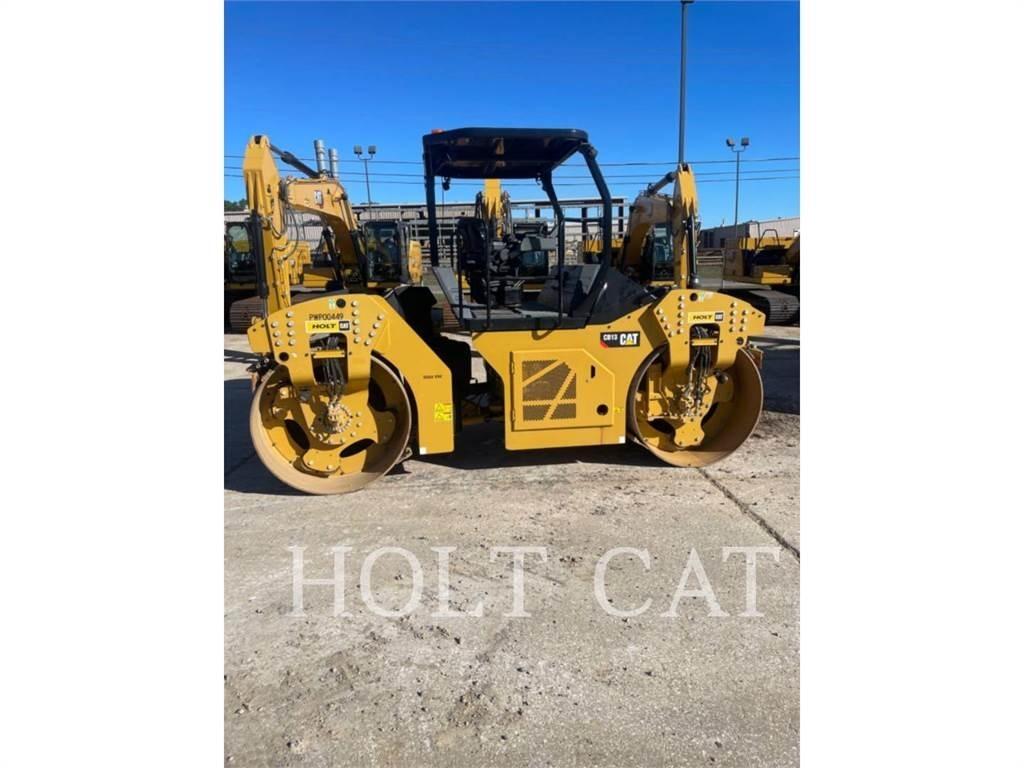CAT CB13 单轮压路机