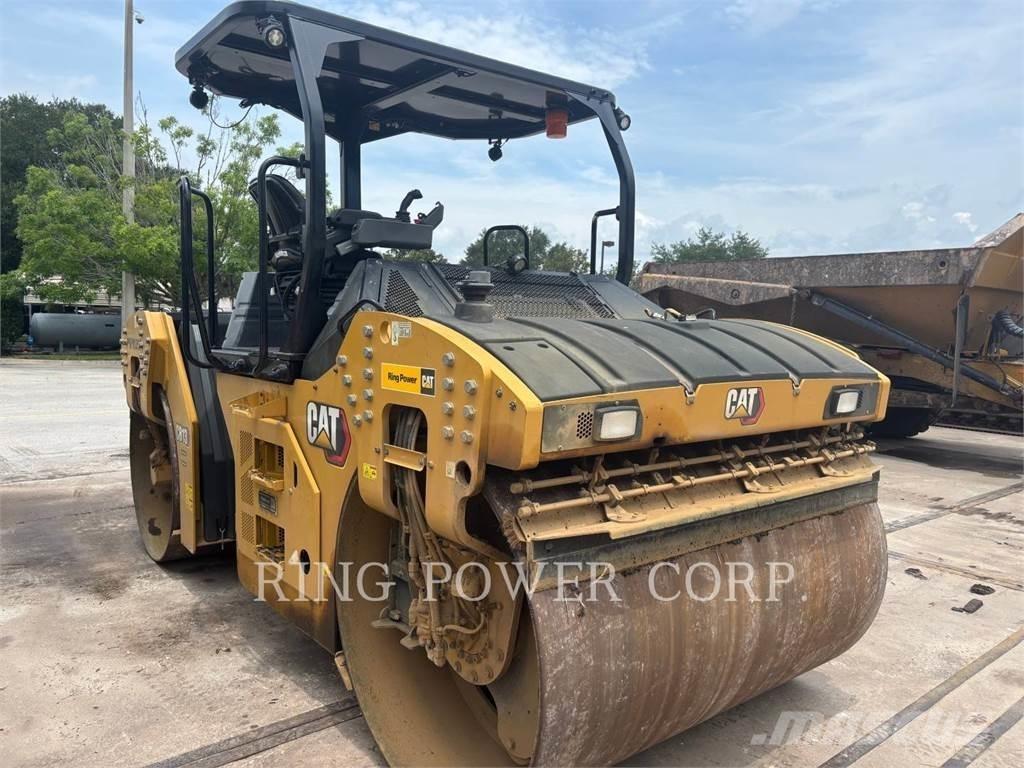 CAT CB13 OSC 双轮压路机