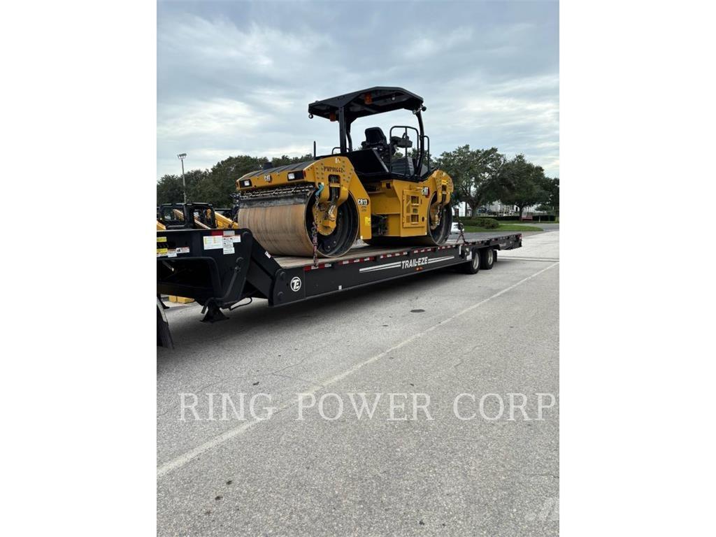 CAT CB13 OSC 双轮压路机
