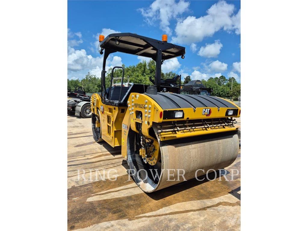 CAT CB13 OSC 双轮压路机