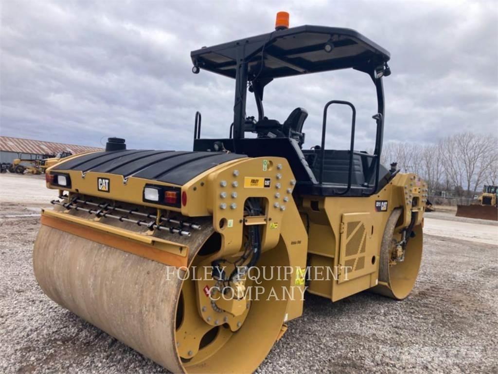 CAT CB15-01 土壤压实机