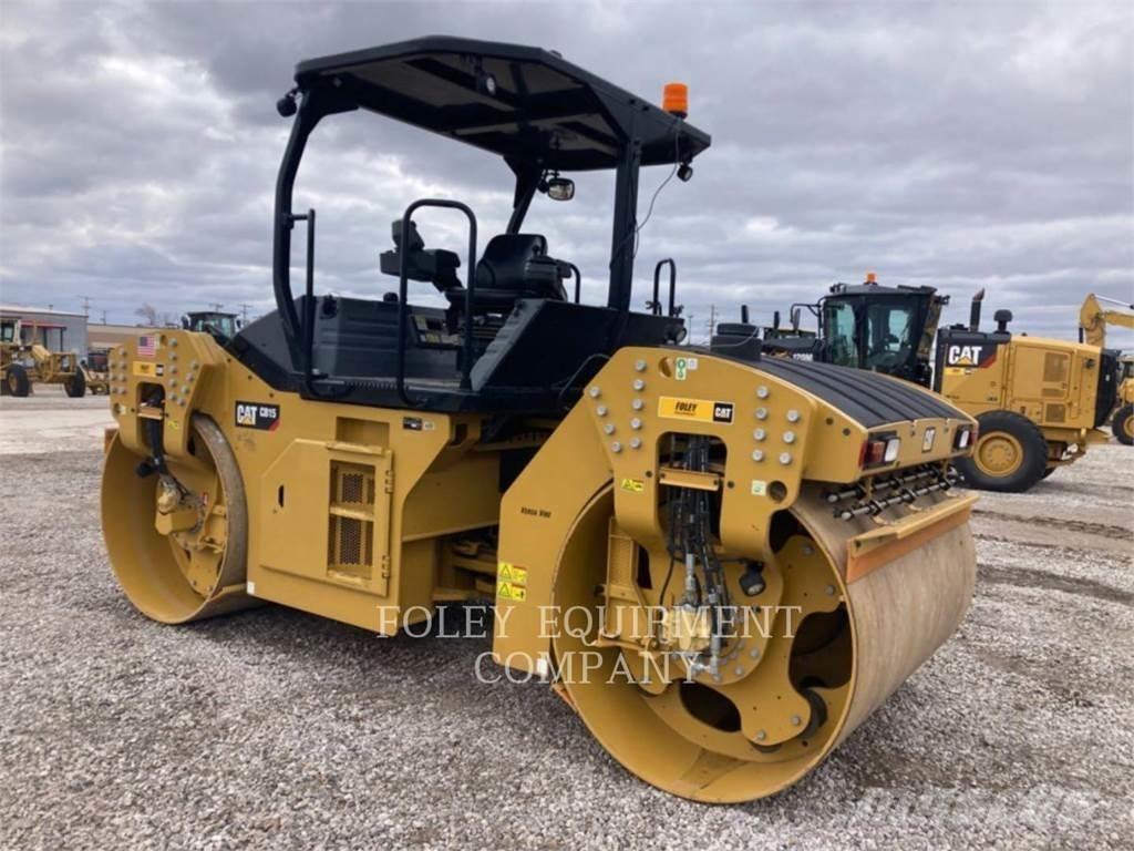 CAT CB15-01 土壤压实机