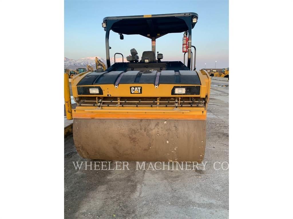 CAT CB15 CW 双轮压路机