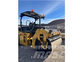 CAT CB15 CW VV 双轮压路机