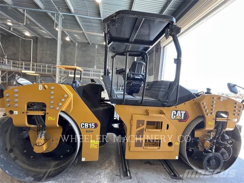 CAT CB15 CW VV 双轮压路机