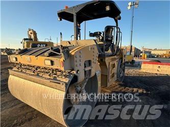 CAT CB15 CW VV 双轮压路机