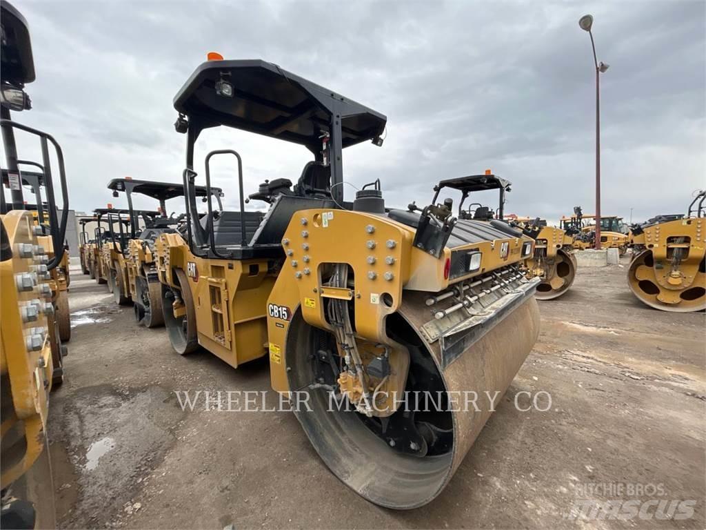 CAT CB15 CW VV 双轮压路机