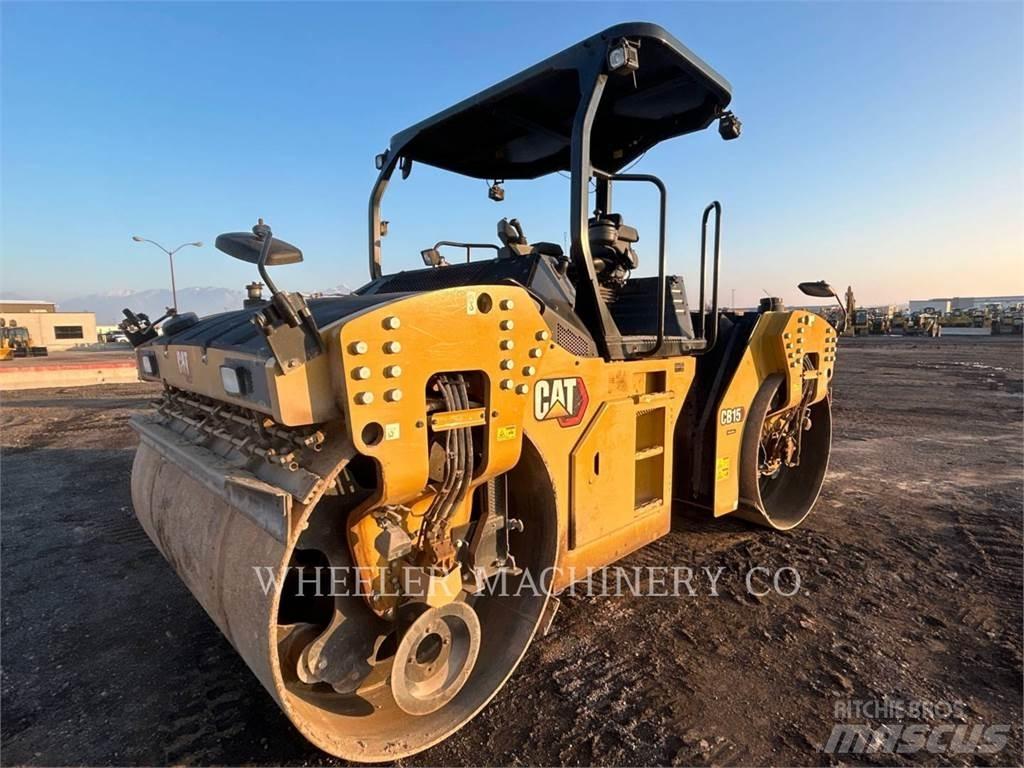 CAT CB15 CW VV 双轮压路机