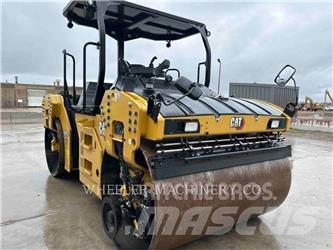 CAT CB15 CW VV 双轮压路机