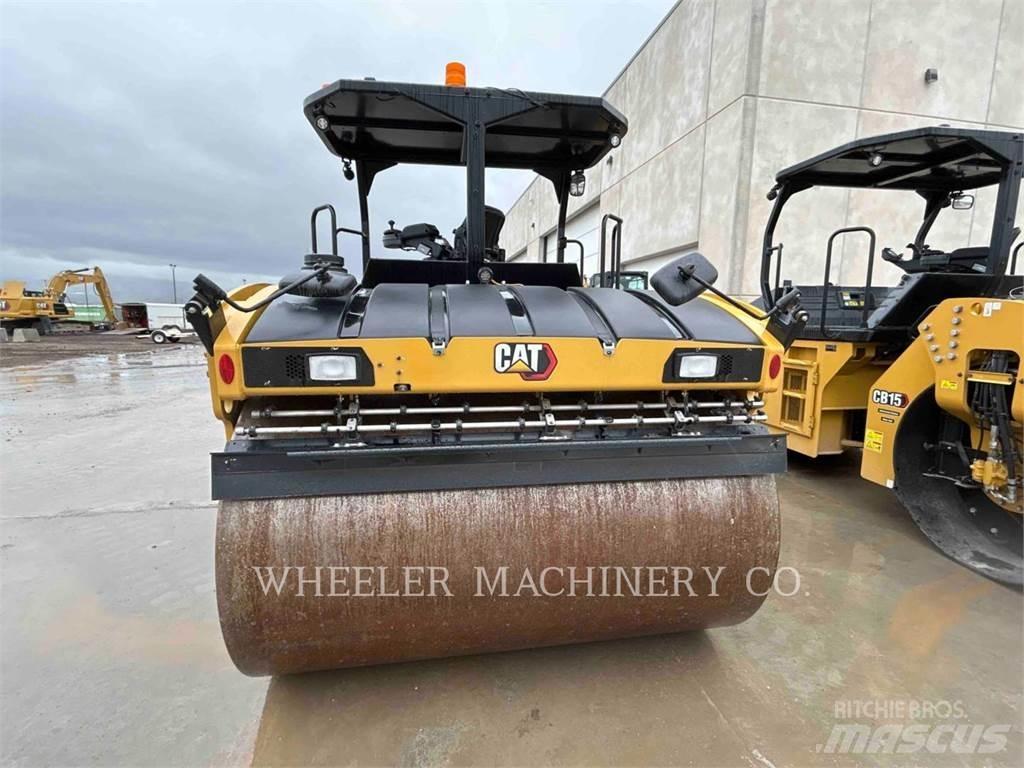 CAT CB15 CW VV 双轮压路机