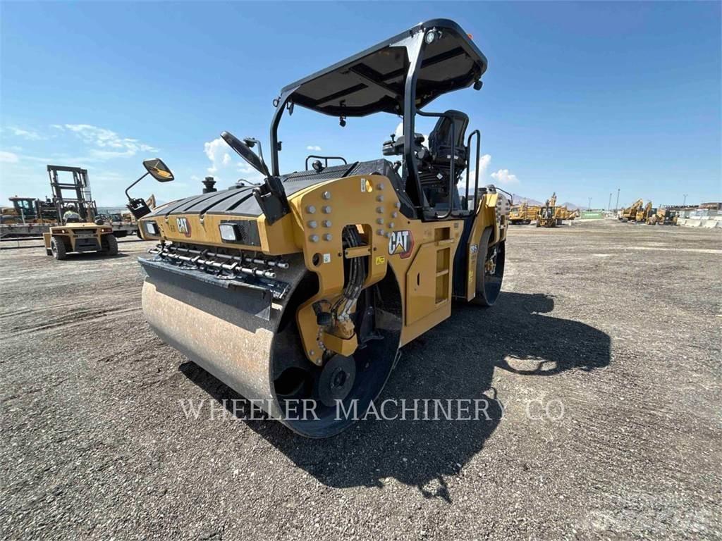 CAT CB15 CW VV 双轮压路机