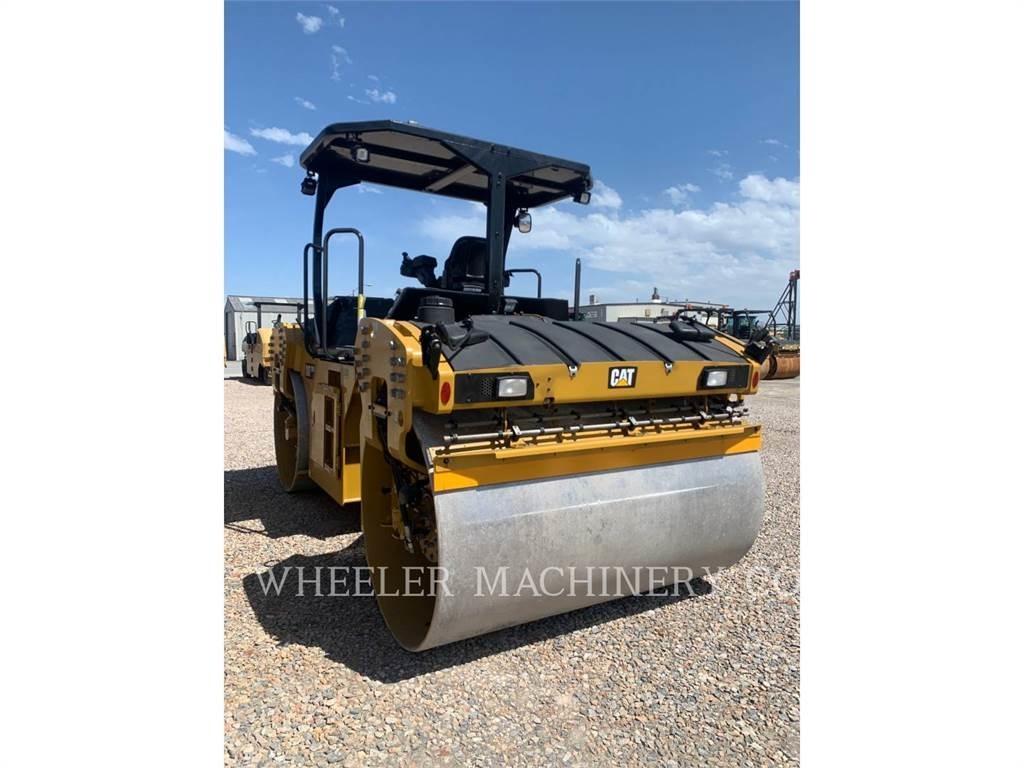 CAT CB15 CW VV 双轮压路机