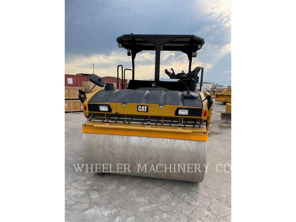 CAT CB15 CW VV 双轮压路机
