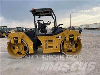 CAT CB15 VV 双轮压路机