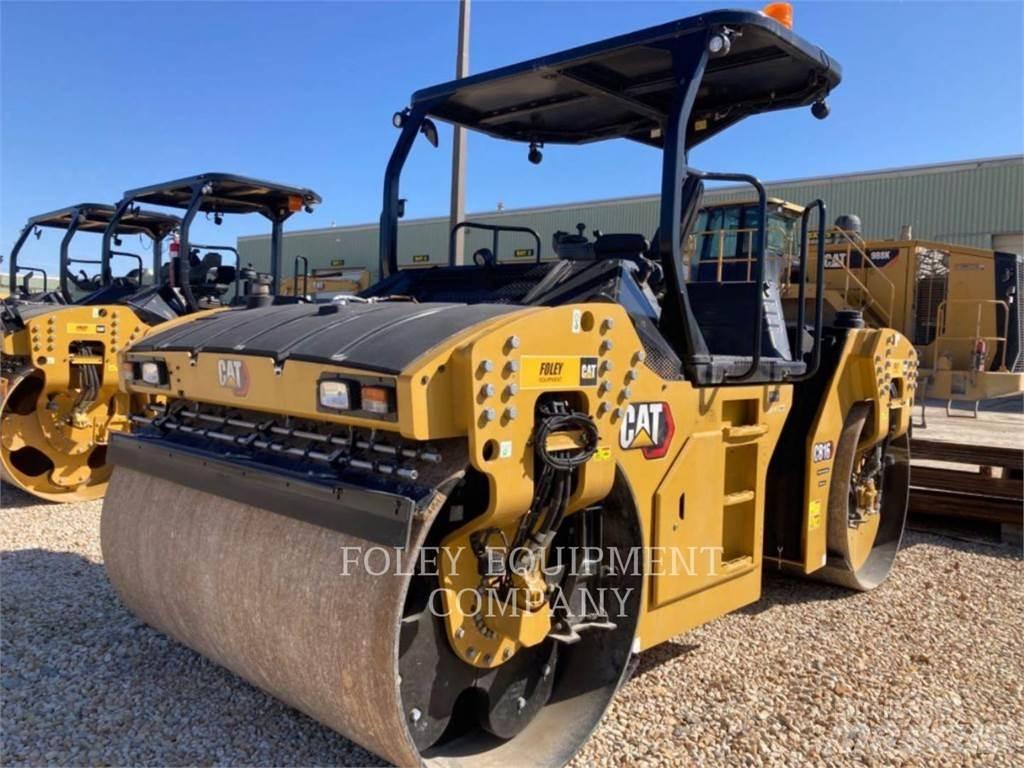CAT CB16 土壤压实机