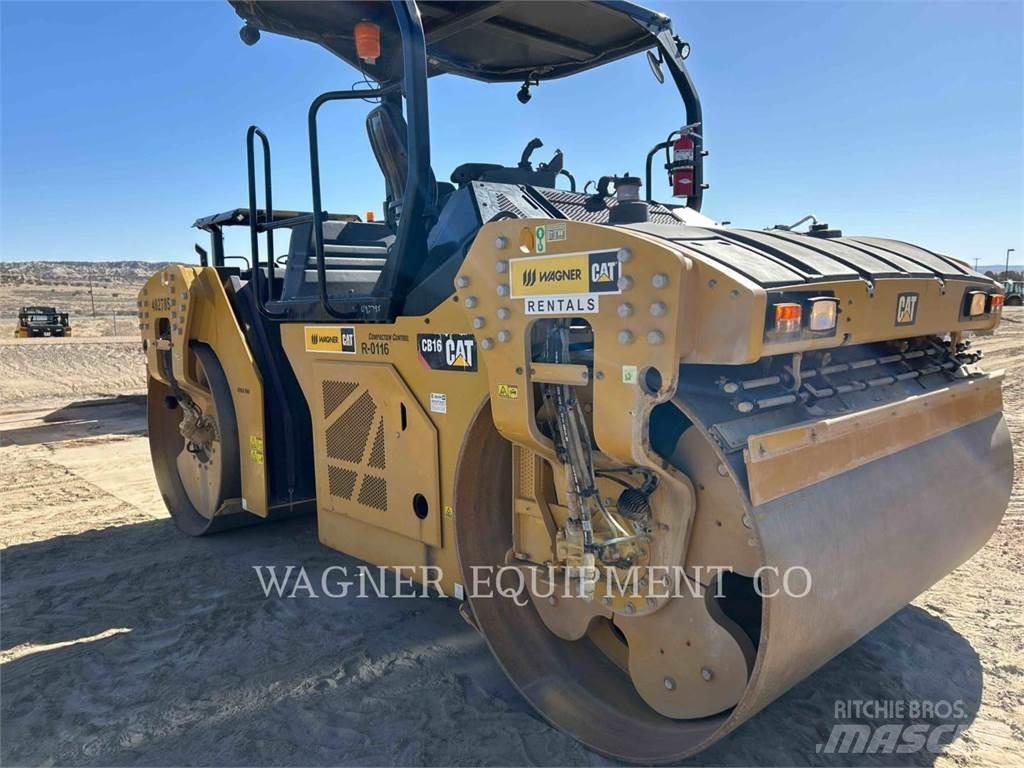 CAT CB16 土壤压实机