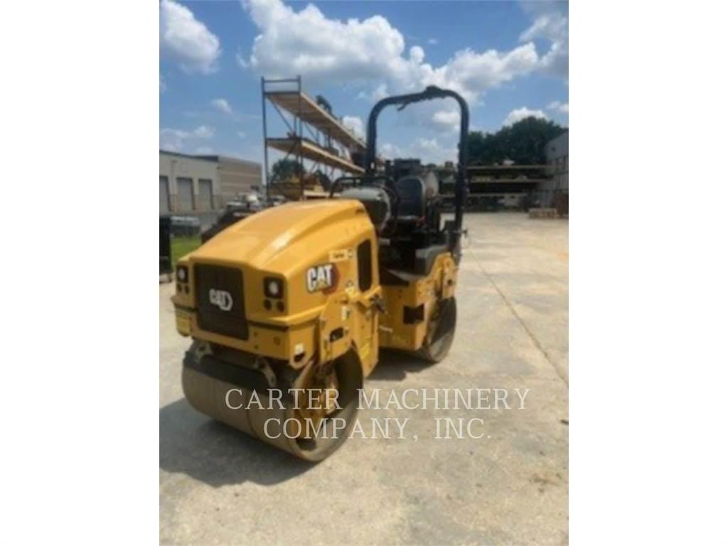 CAT CB2.5GC 土壤压实机