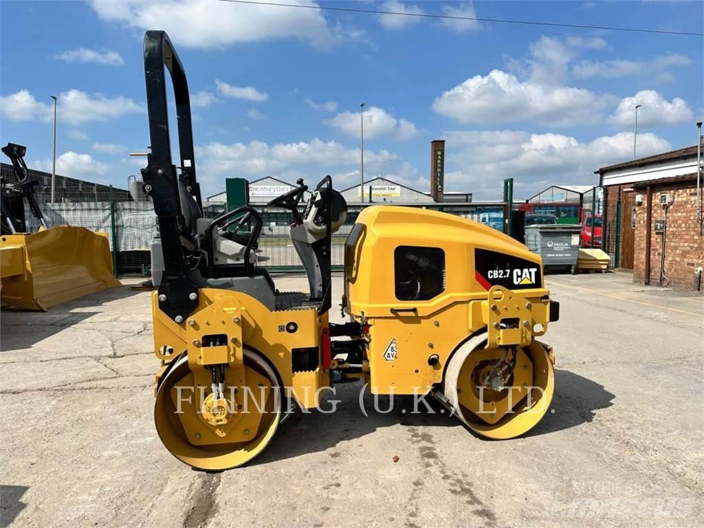 CAT CB2.7 土壤压实机