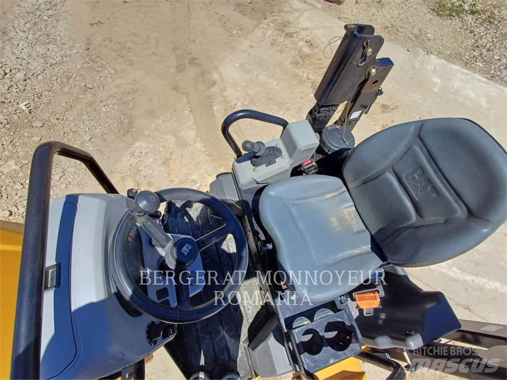 CAT CB2.7-03GC 双轮压路机