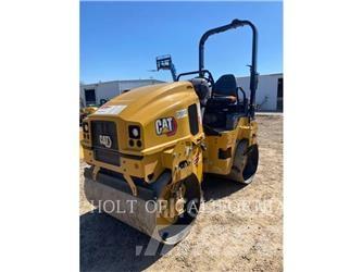 CAT CB2.7 GC 土壤压实机