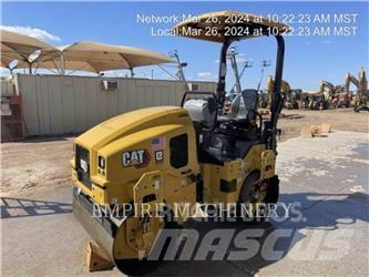 CAT CB2.7GC 双轮压路机