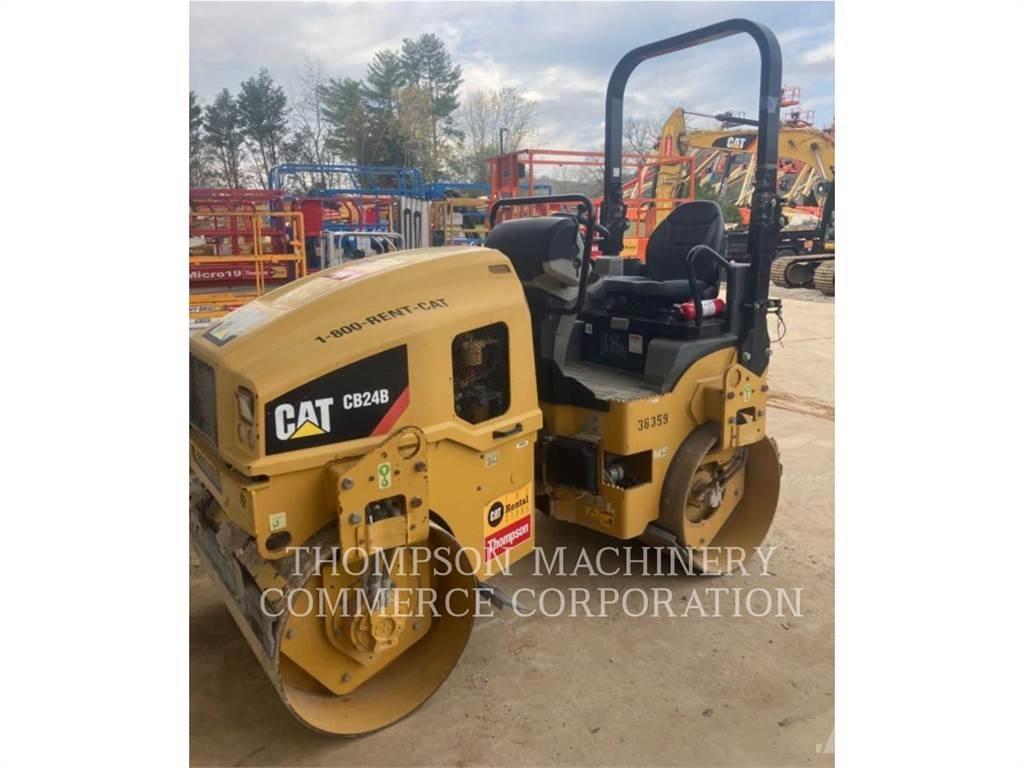 CAT CB24B 土壤压实机