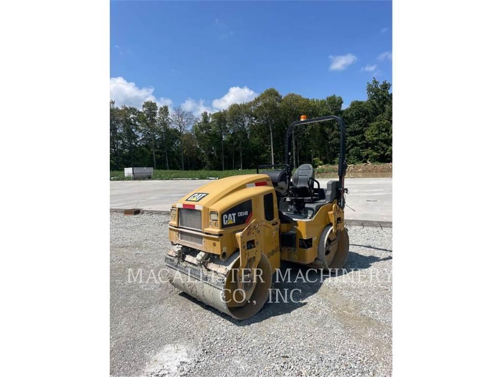 CAT CB34B 双轮压路机