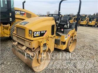CAT CB34B 双轮压路机